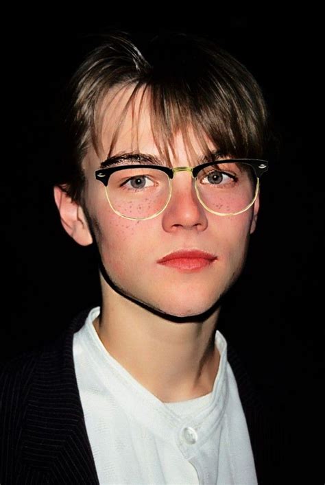 leo dicaprio glasses.